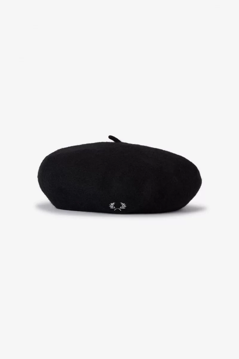 Fred Perry Beret Women’s Hats Black VSATB6098 Fred Perry Beret Women’s Hats Black VSATB6098