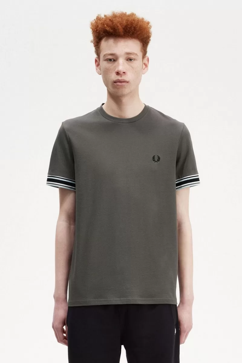 Fred Perry Bold Tipped Piqué Men’s T-Shirt Field Green XJECG7934 Fred Perry Bold Tipped Piqué Men’s T-Shirt Field Green XJECG7934