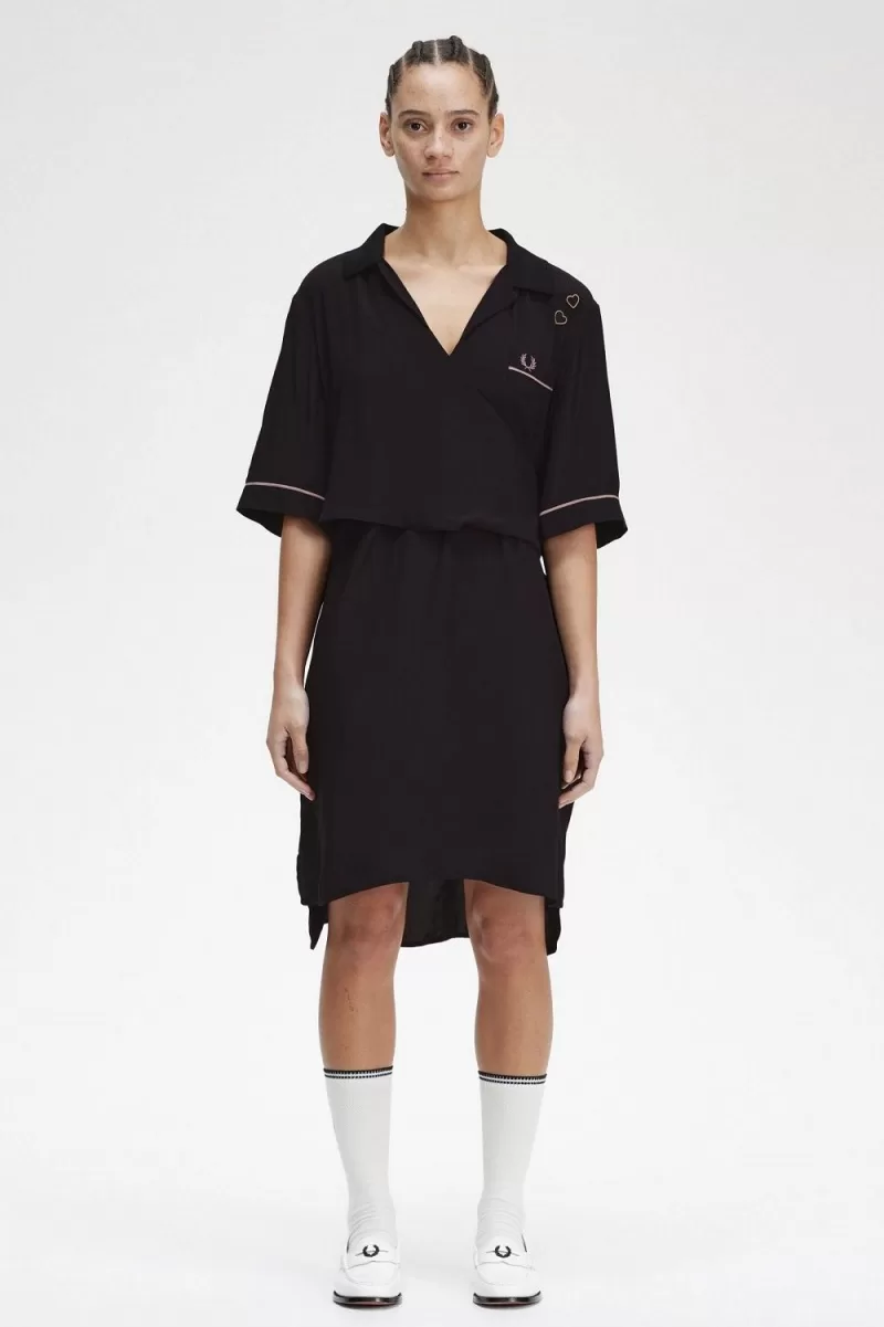 Fred Perry Bowling Shirt Women’s Dress Black FGYBX6235 Fred Perry Bowling Shirt Women’s Dress Black FGYBX6235