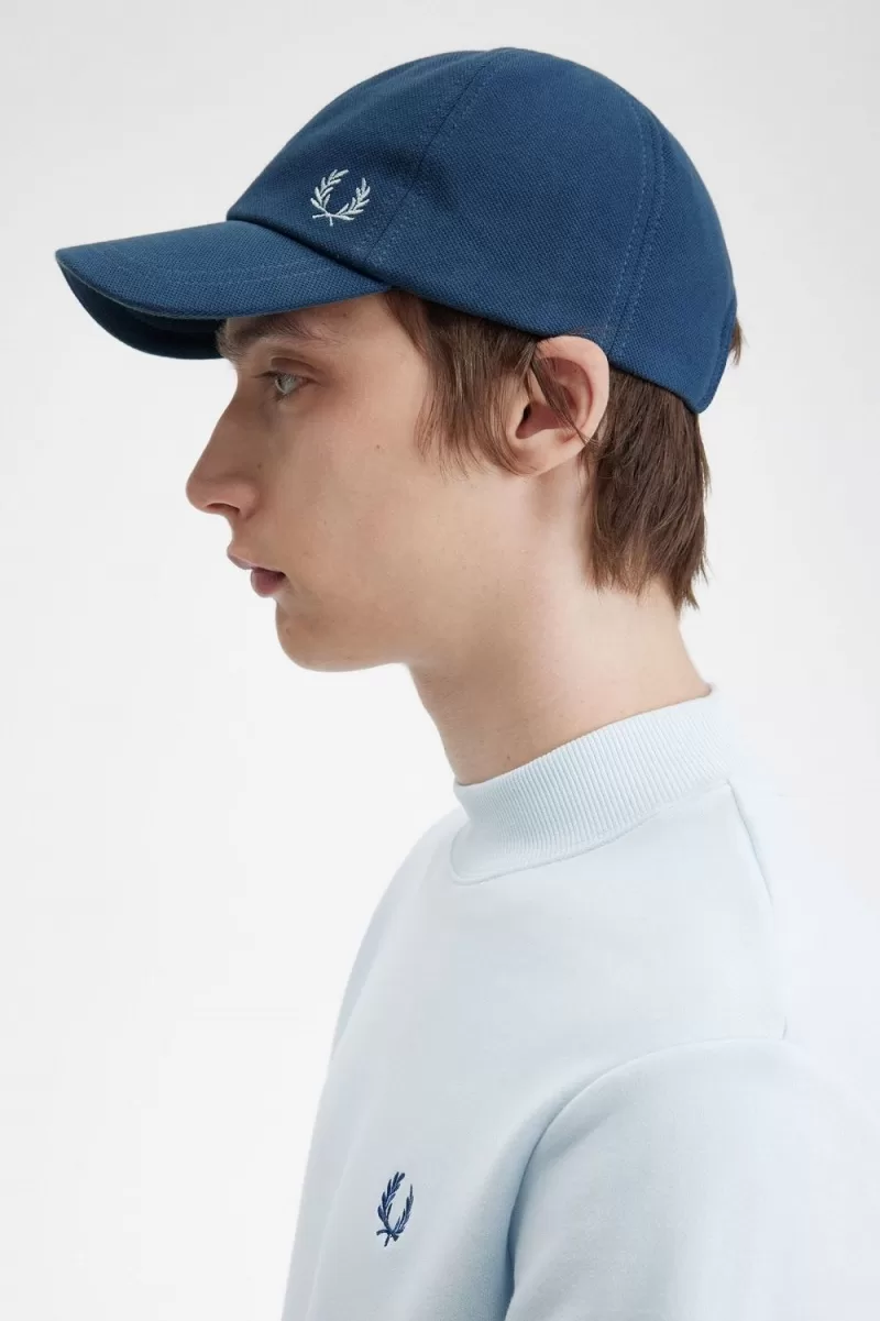 Fred Perry Classic Pique Men’s Caps Midnight Blue Light Aqua XGLOV9402 Fred Perry Classic Pique Men’s Caps Midnight Blue Light Aqua XGLOV9402