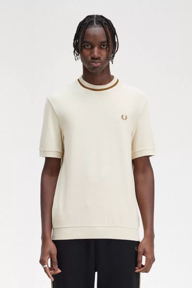Fred Perry Crew Neck Piqué Men’s T-Shirt Oatmeal LFINK7468 Fred Perry Crew Neck Piqué Men’s T-Shirt Oatmeal LFINK7468