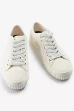 Fred Perry Low Hughes Women’s Plimsolls Ivory Light Beige NCKOH9453