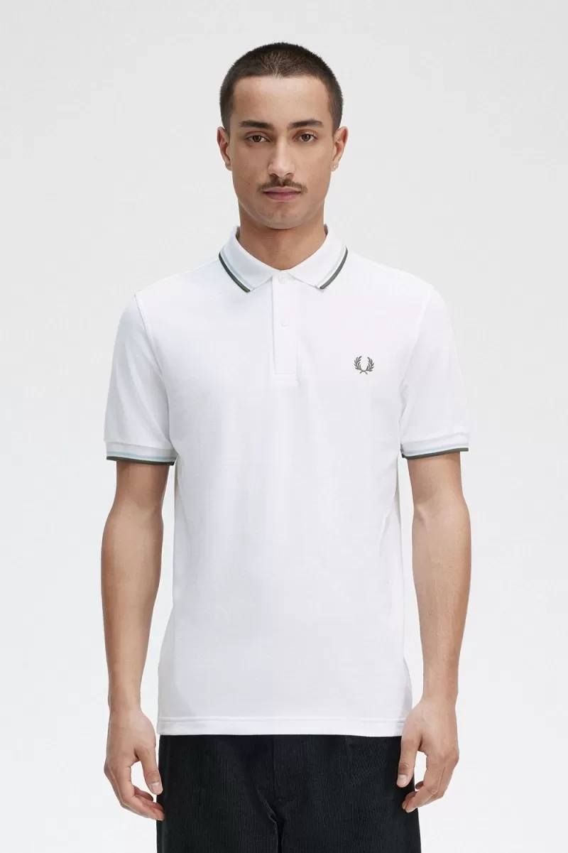 Fred Perry M3600 Men’s Shirt White Light Aqua Field Green AISQH0238 Fred Perry M3600 Men’s Shirt White Light Aqua Field Green AISQH0238