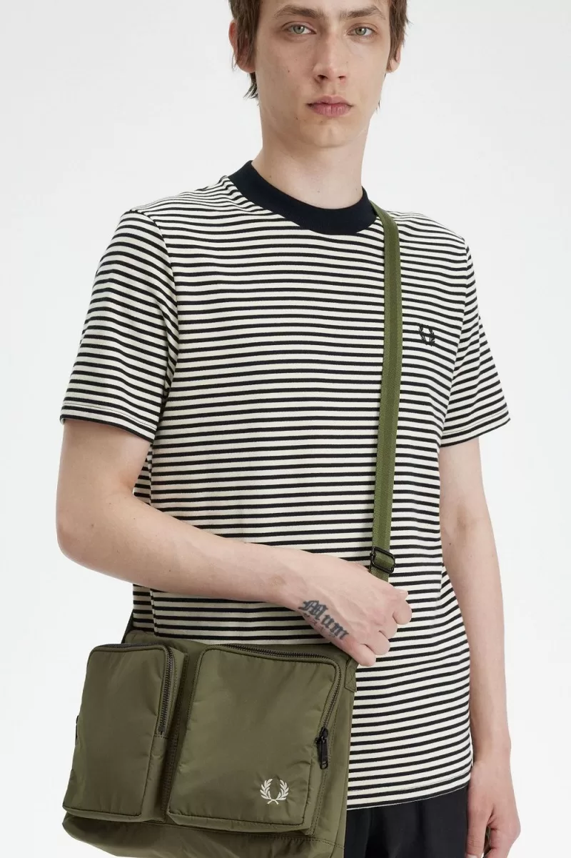 Fred Perry Nylon Pocket Side Men’s Bags Uniform Green Warm Grey EGLSA6240 Fred Perry Nylon Pocket Side Men’s Bags Uniform Green Warm Grey EGLSA6240